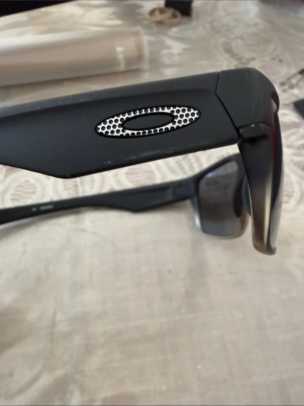 Oakley sunglasses sleek